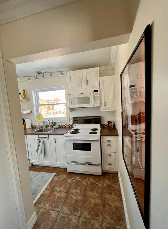 Chaleureux Condo A Magog Exterior foto