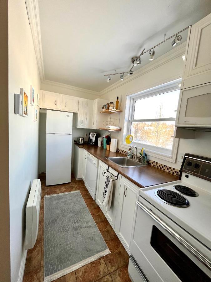 Chaleureux Condo A Magog Exterior foto